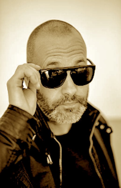 ROBNOB44000_Robnob44_1